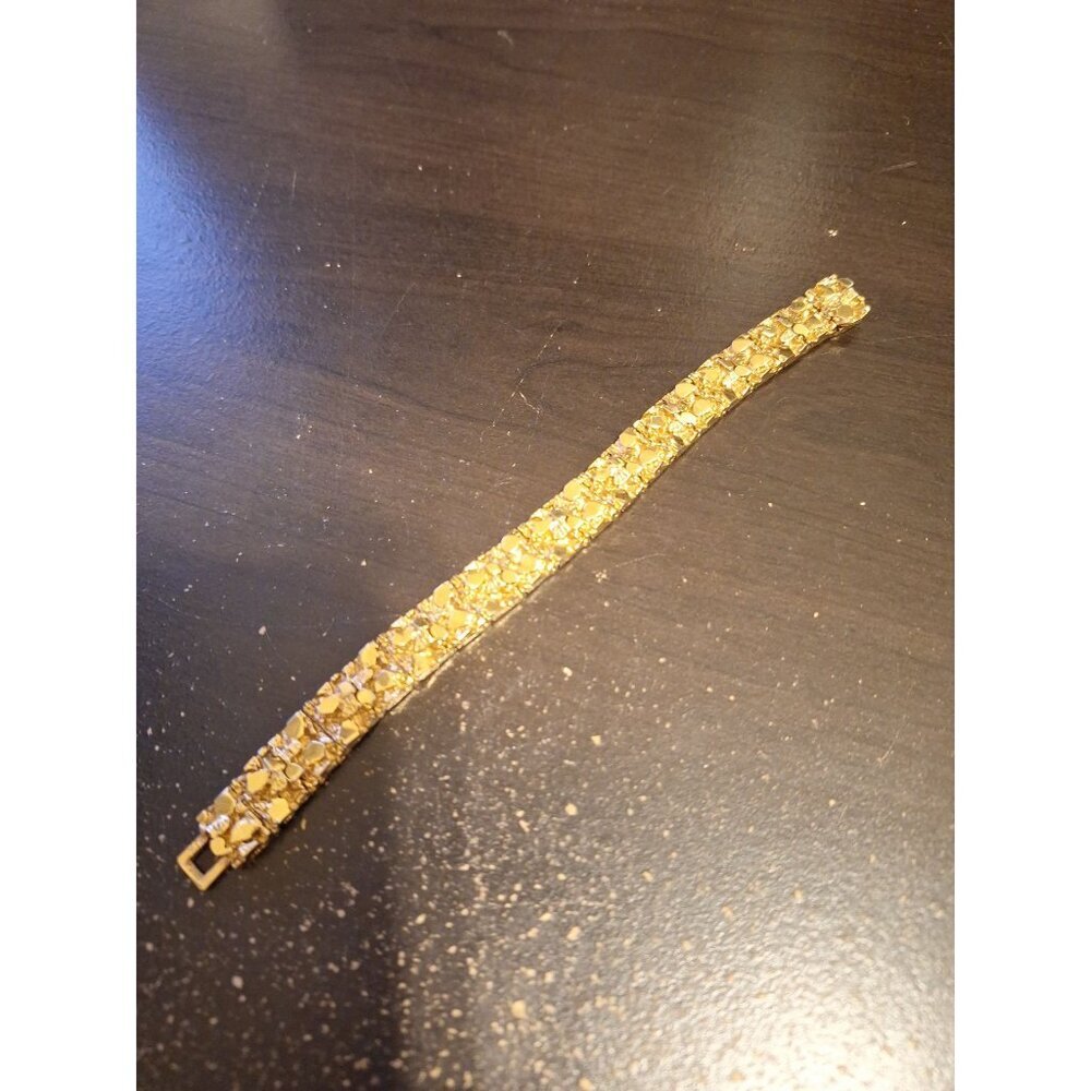 Gold Plated Nugget Bracelet 7” Long 0.5” Wide – Classic Textured Link Style